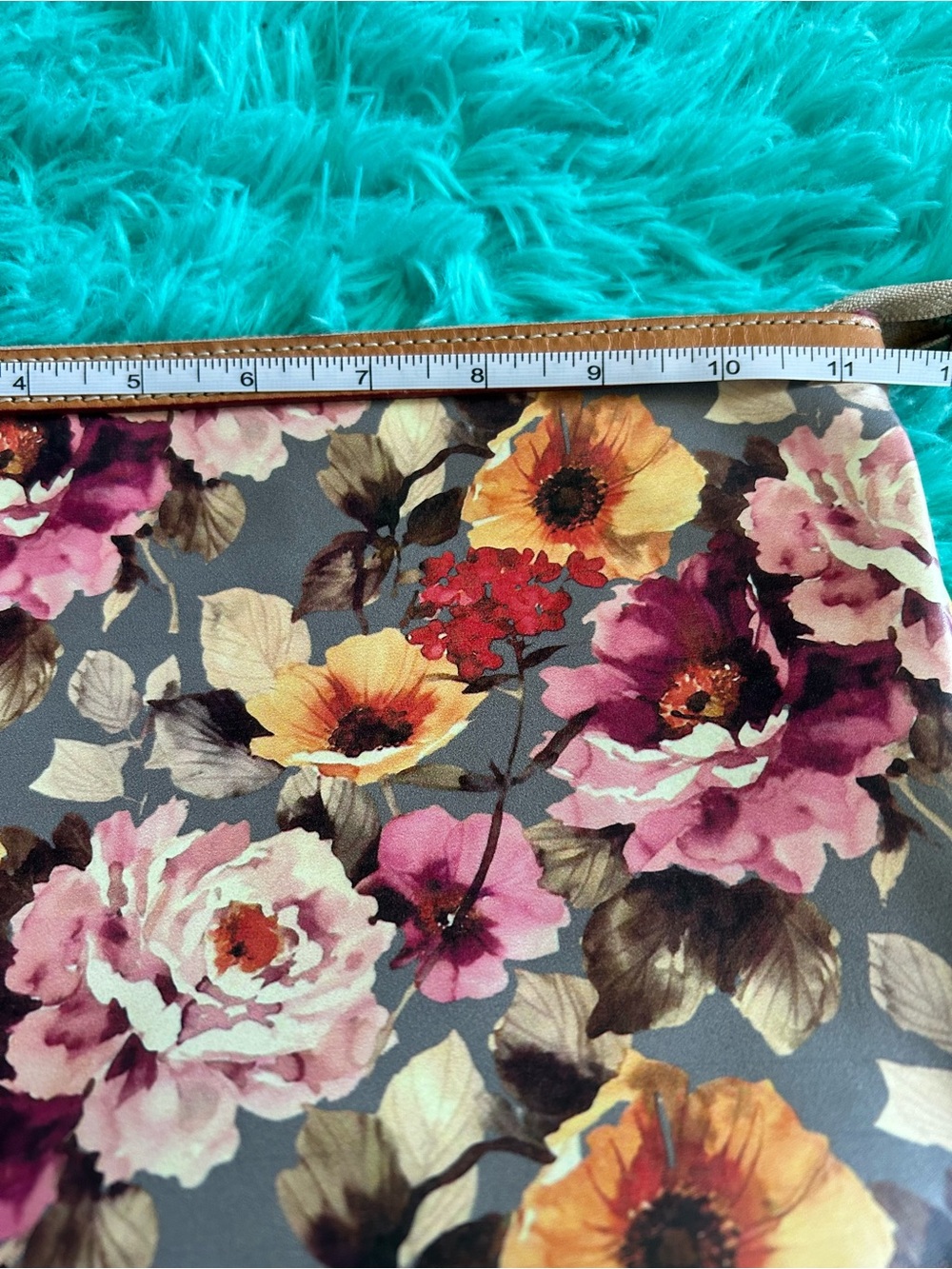 Cavalcenti Floral Print Wristlet Clutch in Gray with Pink & Yellow Blooms - Picture 14 of 16